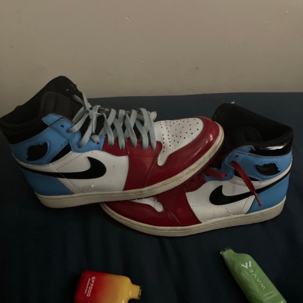 Jordan fearless 1 s need a new paint job on the other side good shoes